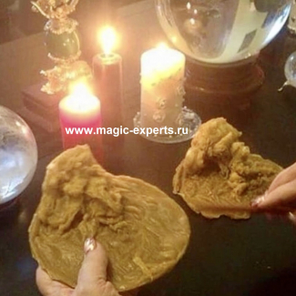 Мария Ленорман